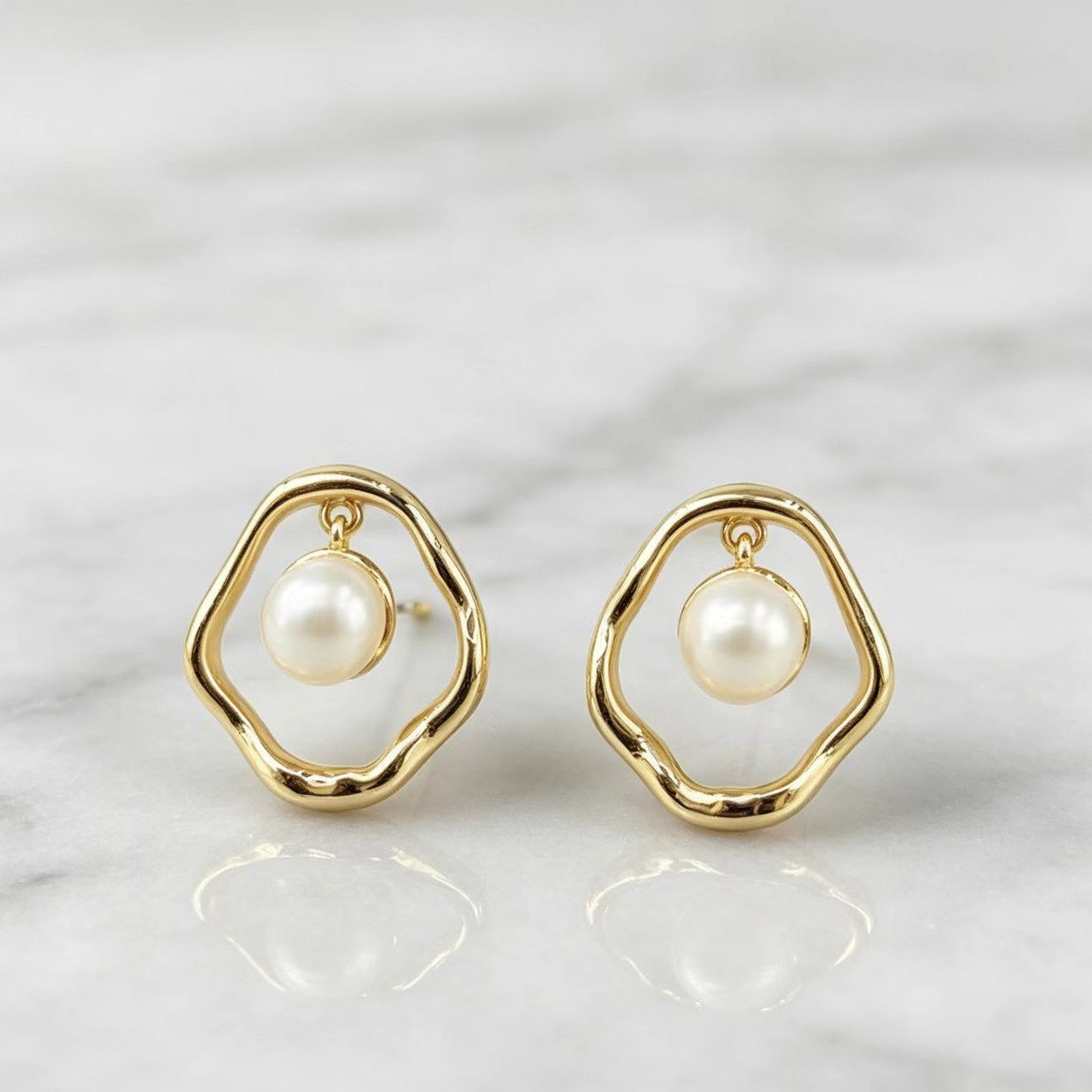 The Petal Studs